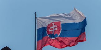 Словакия вади България от списъка на рисковите по отношение на КОВИД-19 държави