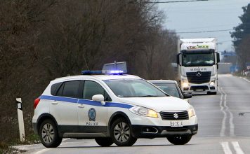 Всички коли в Гърция с вериги за сняг от 1 октомври, глобата е 80 евро