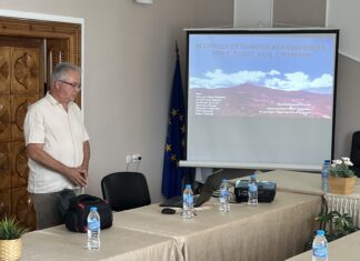 Археологически открития в община Струмяни представи доц. Нехризов