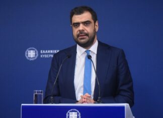 Данъчните облекчения в Гърция ще повишат пенсии и заплати